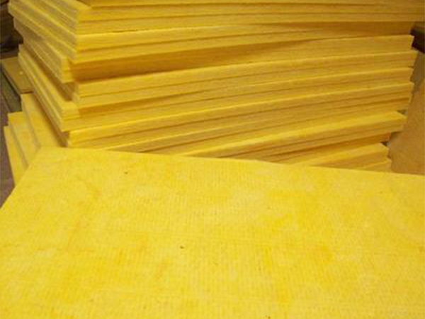 �����޼ӷ���